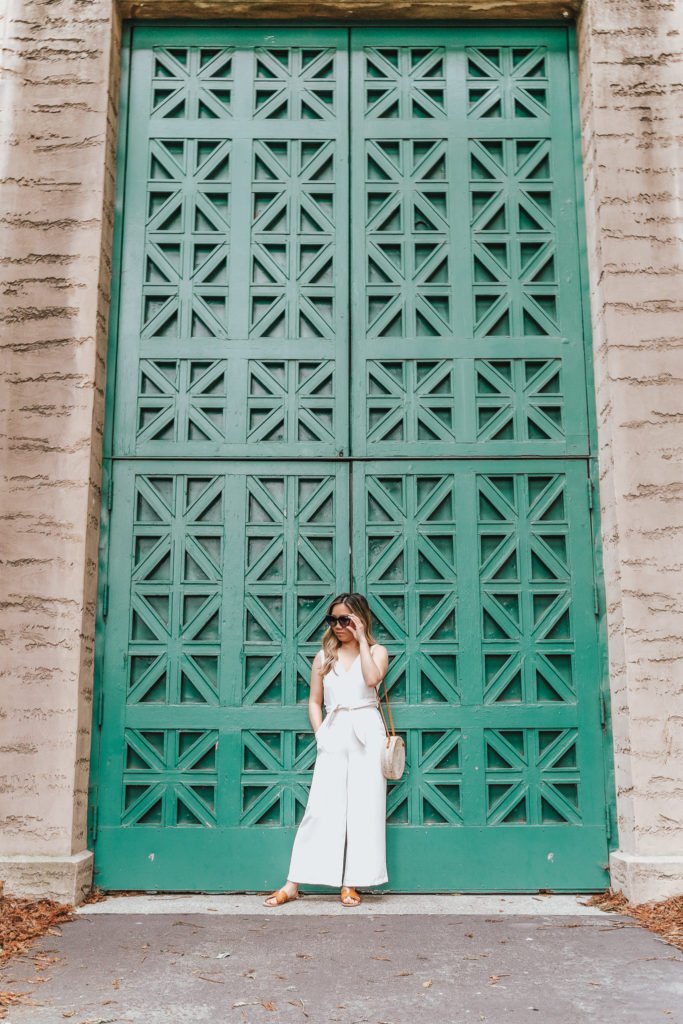 jenny tran fashion blogger lifestyle blogger white jumpsuit
